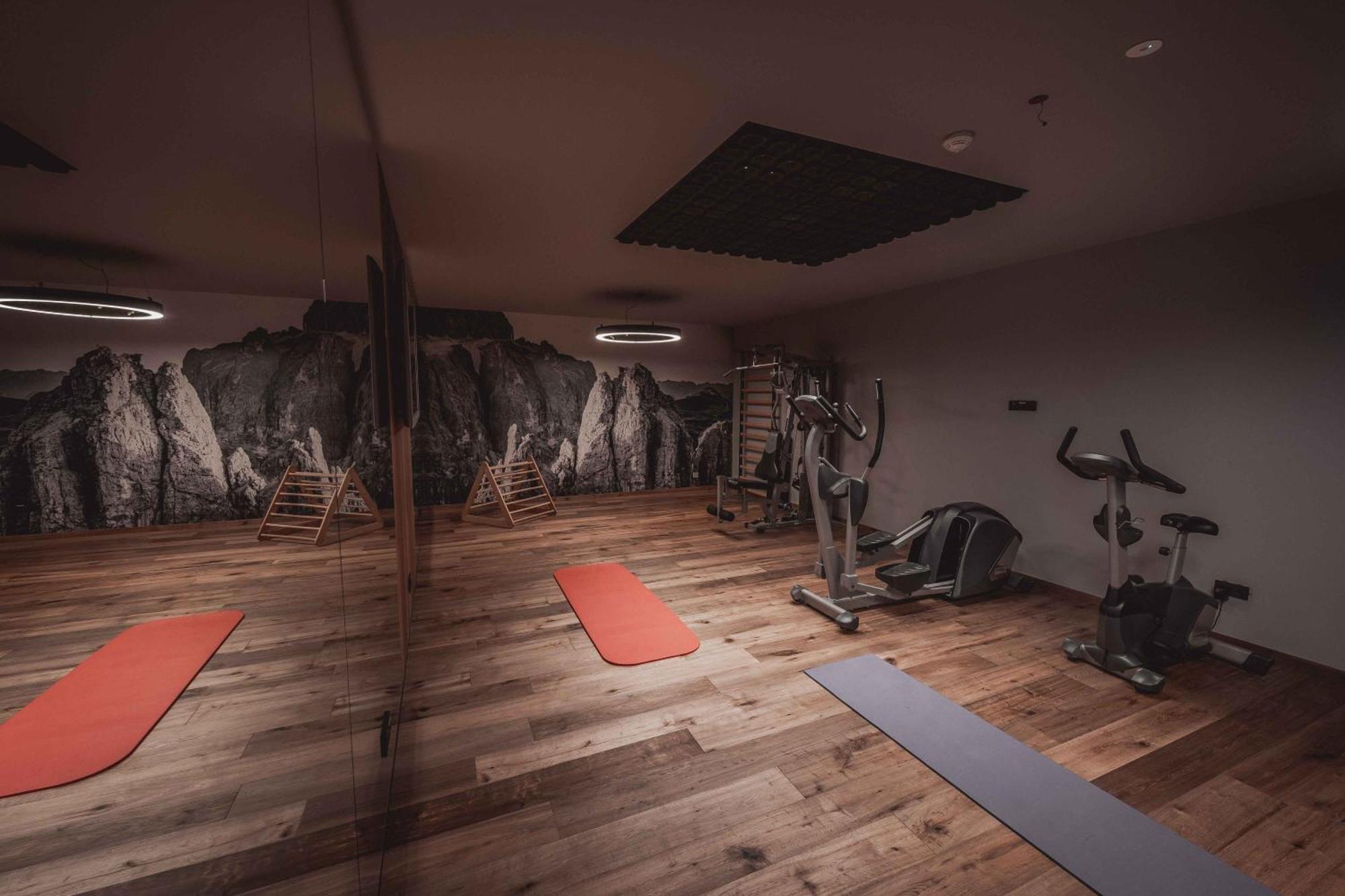 Hotel Continental Dolomites Selva di Val Gardena Dış mekan fotoğraf
