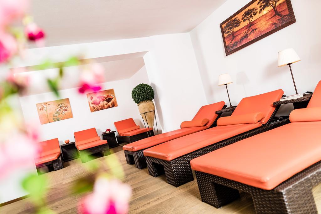 Hotel Continental Dolomites Selva di Val Gardena Dış mekan fotoğraf
